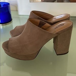 Cute Tan Suede Heels